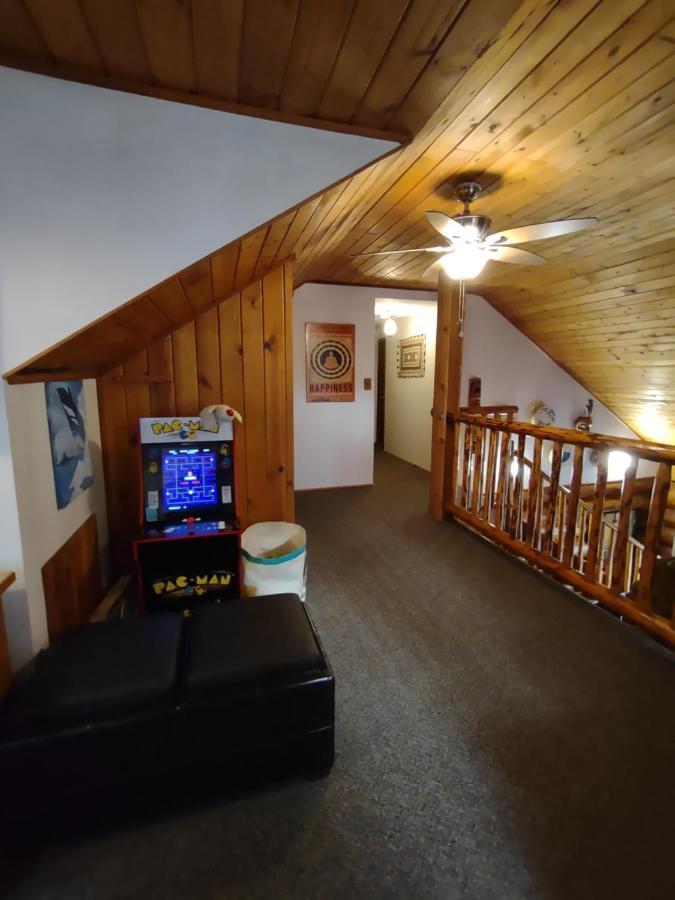 Union Bay Log Home Exterior photo