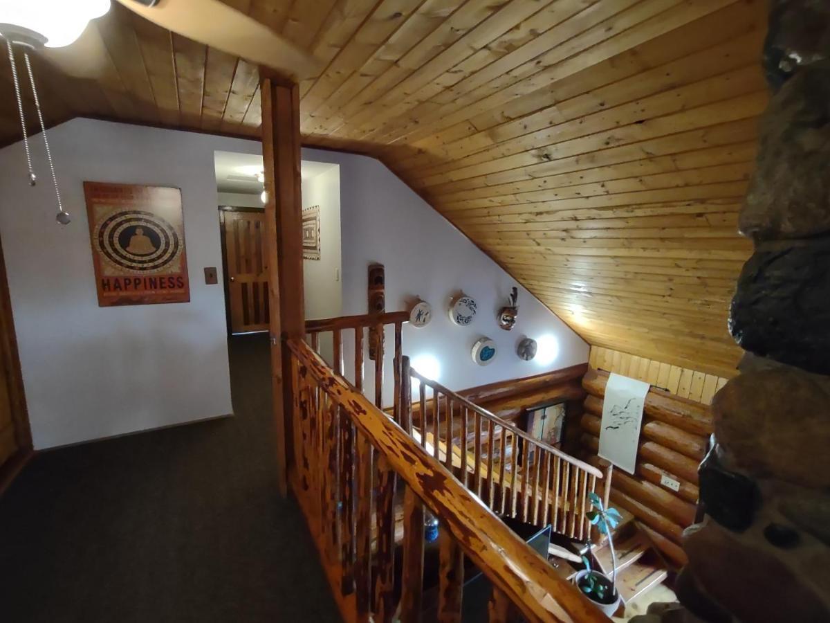 Union Bay Log Home Exterior photo