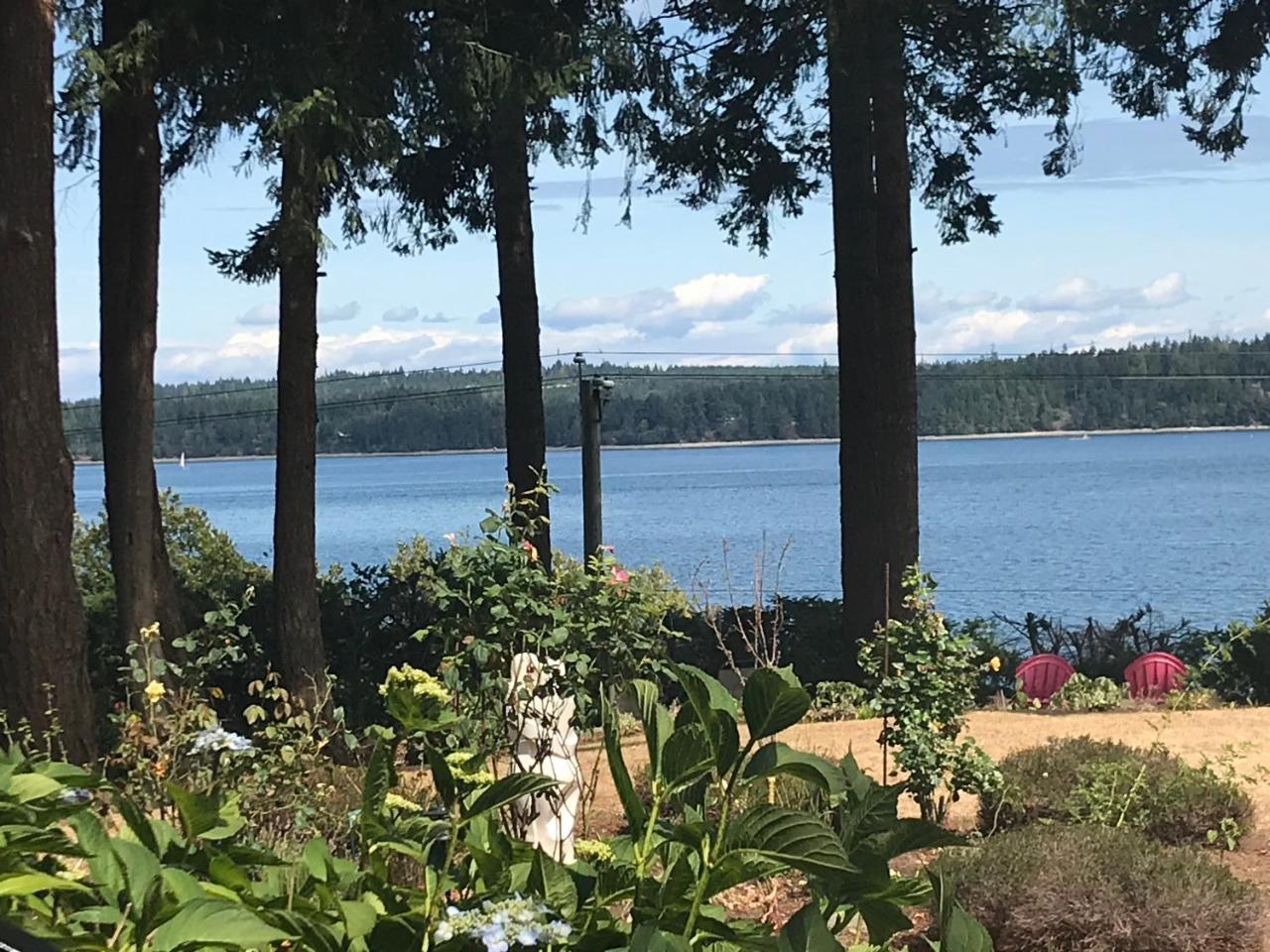 Union Bay Log Home Exterior photo