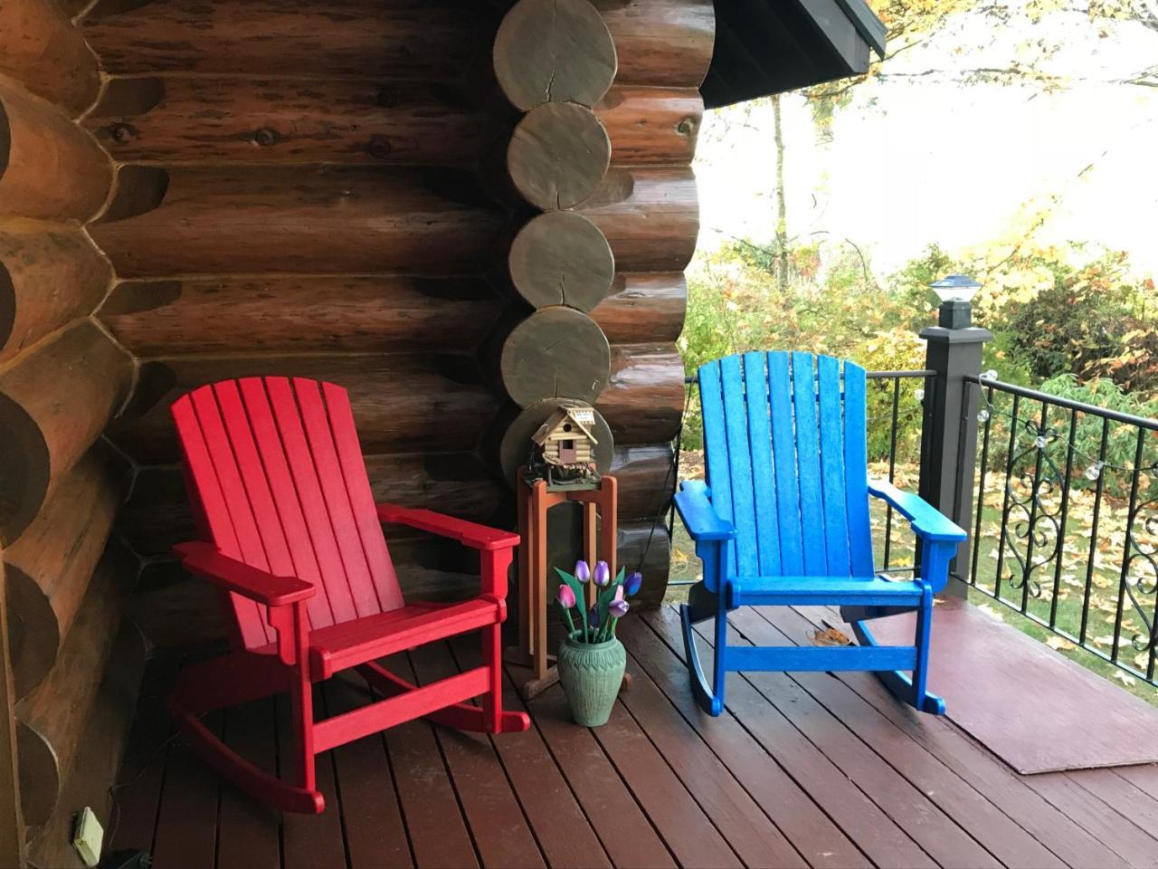 Union Bay Log Home Exterior photo